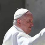 Ватикан опубликовал завещание Папы Римского, составленное им за три года до смерти