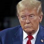 Темпы падения поддержки Трампа побили 70-летний рекорд – CNN