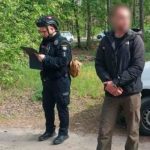 Полиция: В Харькове мужчина угрожал ножом сотруднику ТЦК