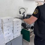 Мешканець Львівщини намагався ввезти до України партію техніки Apple і Samsung на 3 млн грн