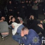 Винница: полиция задержала 50 человек, которые захватили завод