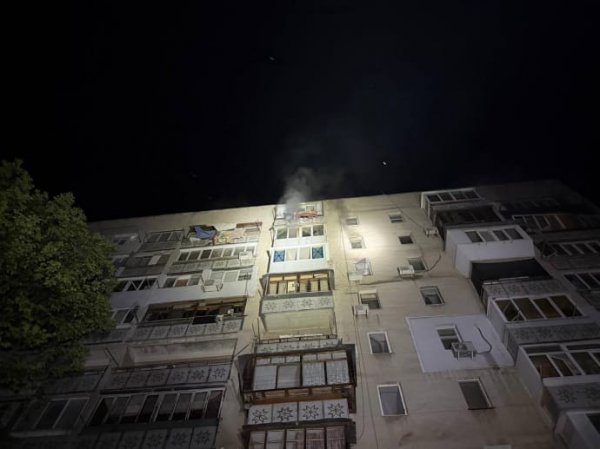 Массированная атака вражеских дронов на Одессу: в городе горела многоэтажка, есть погибший