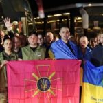 В Украину вернулся последний из защитников острова Змеиный: детали обмена