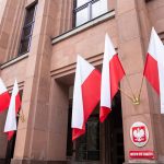 Польша призывает своих граждан срочно покинуть Россию: что известно