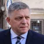 Фицо: Словакия снимает вето с 18-го пакета санкций ЕС против РФ