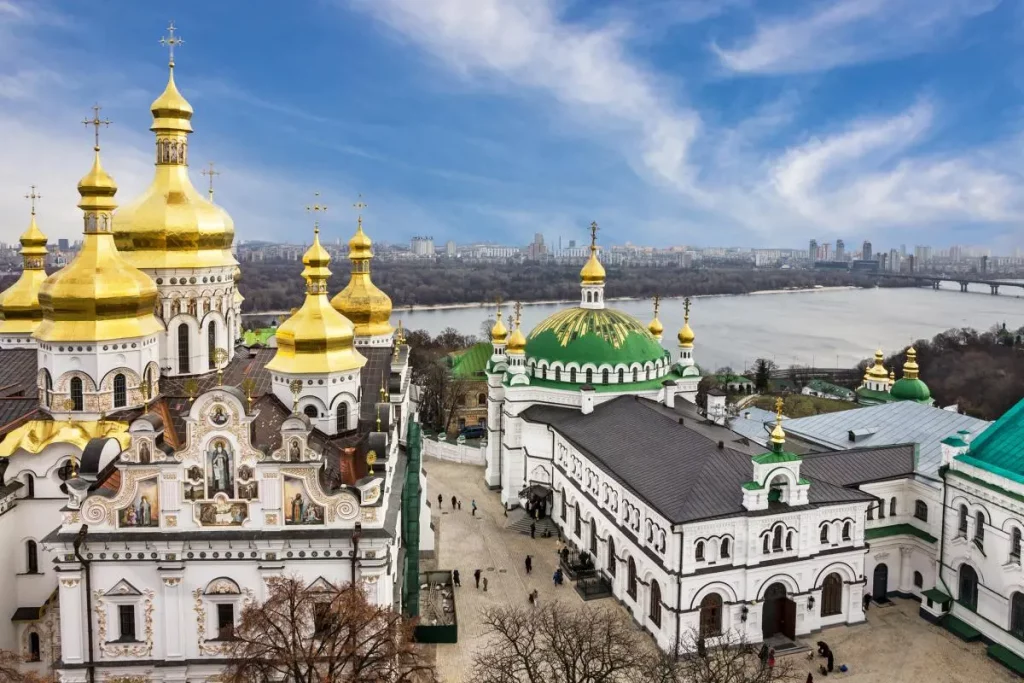 Сегодня — Успение Пресвятой Богородицы: история и традиции этого праздника