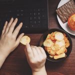 5 привычек, которые разрушают здоровье незаметно