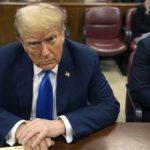 Трамп снова поразмышлял, является ли он диктатором