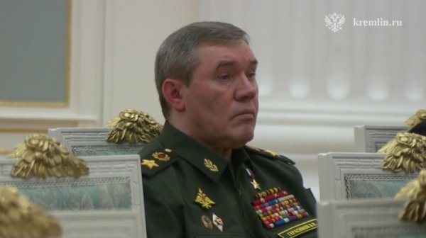 Путин собрал всю свою верхушку, чтобы рассказать о мирных переговорах