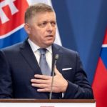 Фицо сравнил Украину с “травой” в споре “слонов”: МИД отреагировал