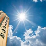 В первый день осени Украину прогреет до 37°