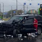 В Харькове столкнулись автомобиль, троллейбус и автобус: 8 пострадавших