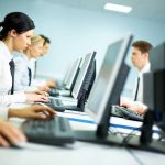 Фитнес за рабочим столом: как выбрать упражнения для офиса