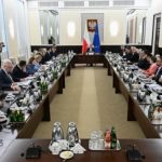 Уряд Польщі підтримав документ про підтримку українців