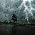 К чему снится дождь с грозой: чего стоит ожидать по соннику