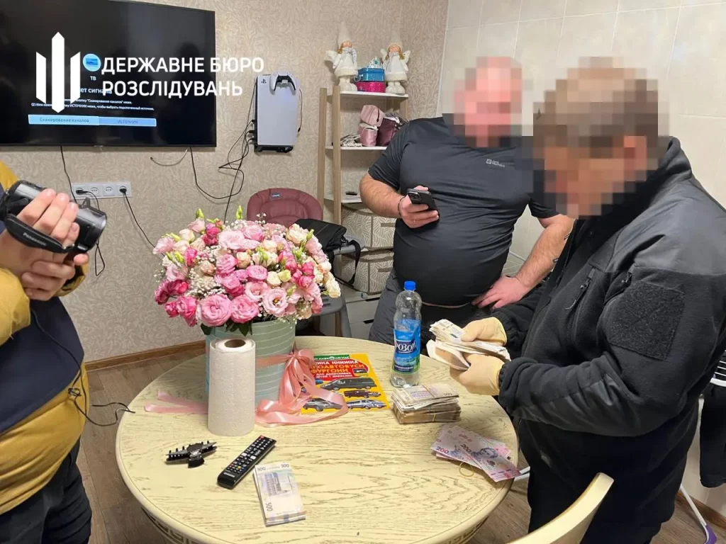 В Донецкой области офицер вместо службы заставлял военных продавать шаурму