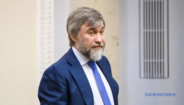 Суд арестовал Новнского заочно
