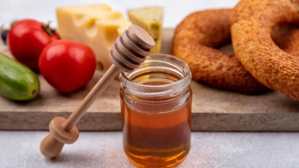 Острый мед (Hot Honey): как сделать привычные блюда пикантными Острый мед (Hot Honey): как сделать привычные блюда пикантными
