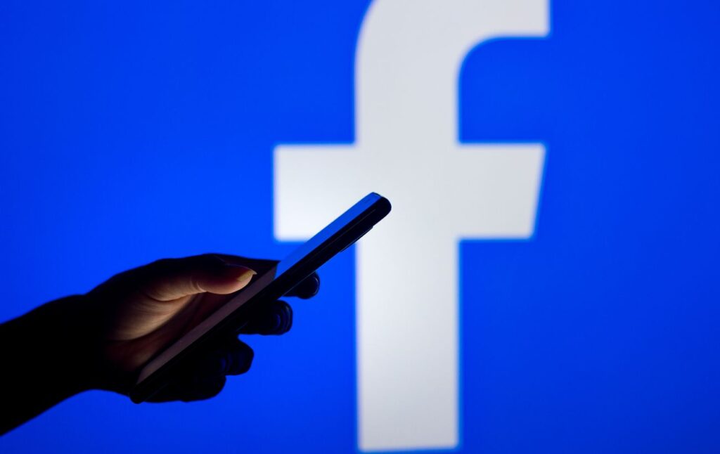 Как удалить свою страницу в Facebook: пошаговая инструкция и что важно сделать заранее