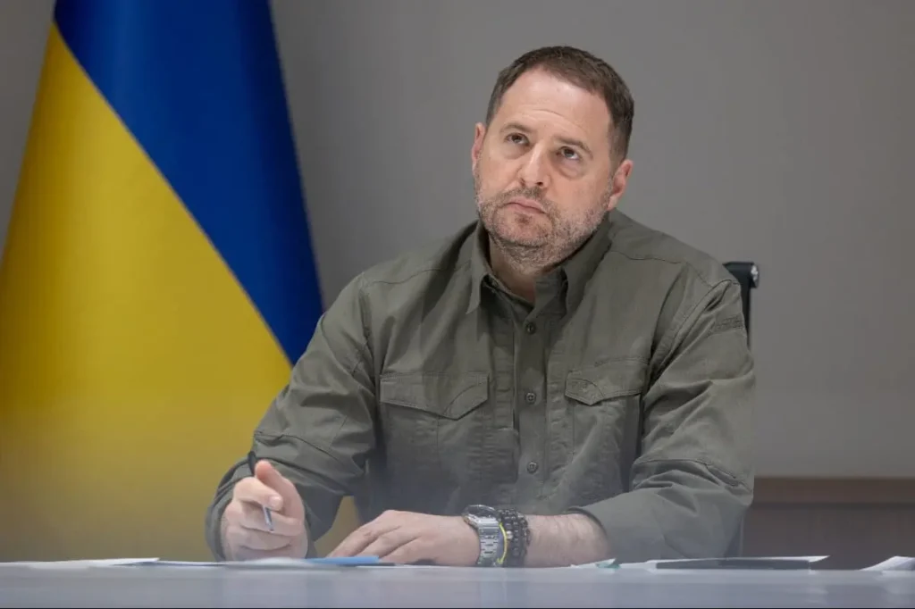 Андрей Ермак под стражей: что известно о решении ВАКС и деле на 460 млн грн Андрей Ермак под стражей: что известно о решении ВАКС и деле на 460 млн грн